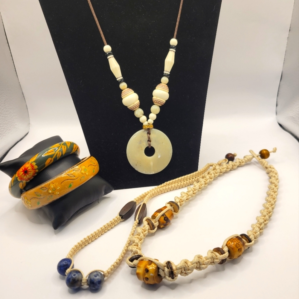 Boho Pendant Necklace Floral Bangle Bracelet Set Wood Beads 5 Piece Lot